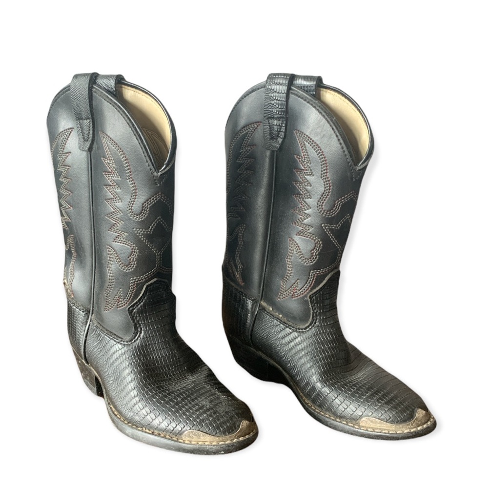 Super cute kids vintage cowboy/girl boots. All American made Texas label.